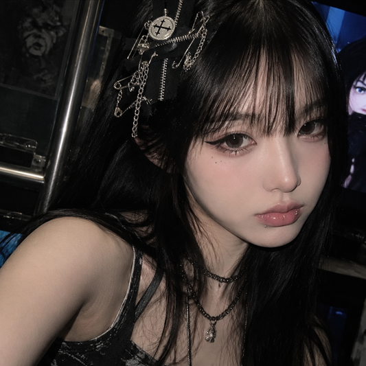 Punk Chain Hair Clip — Y2K Grunge Statement Hair Accessory