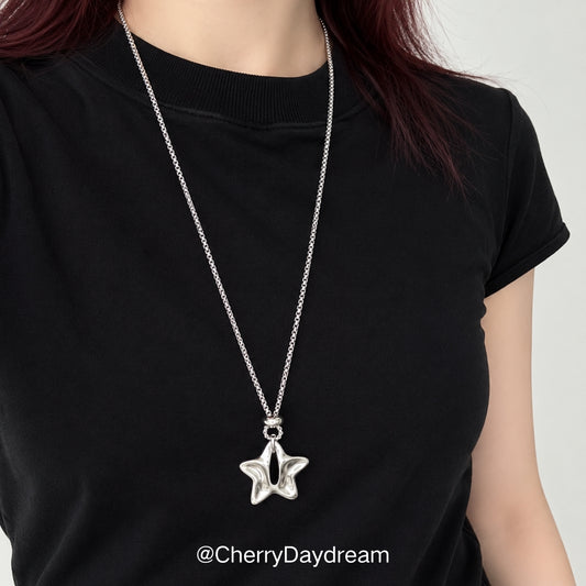 Silver Hollow Star Pendant Necklace