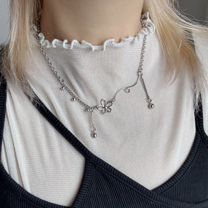 Silver Flower Charm Necklace — Y2K Minimalist Layered Chain Jewelry
