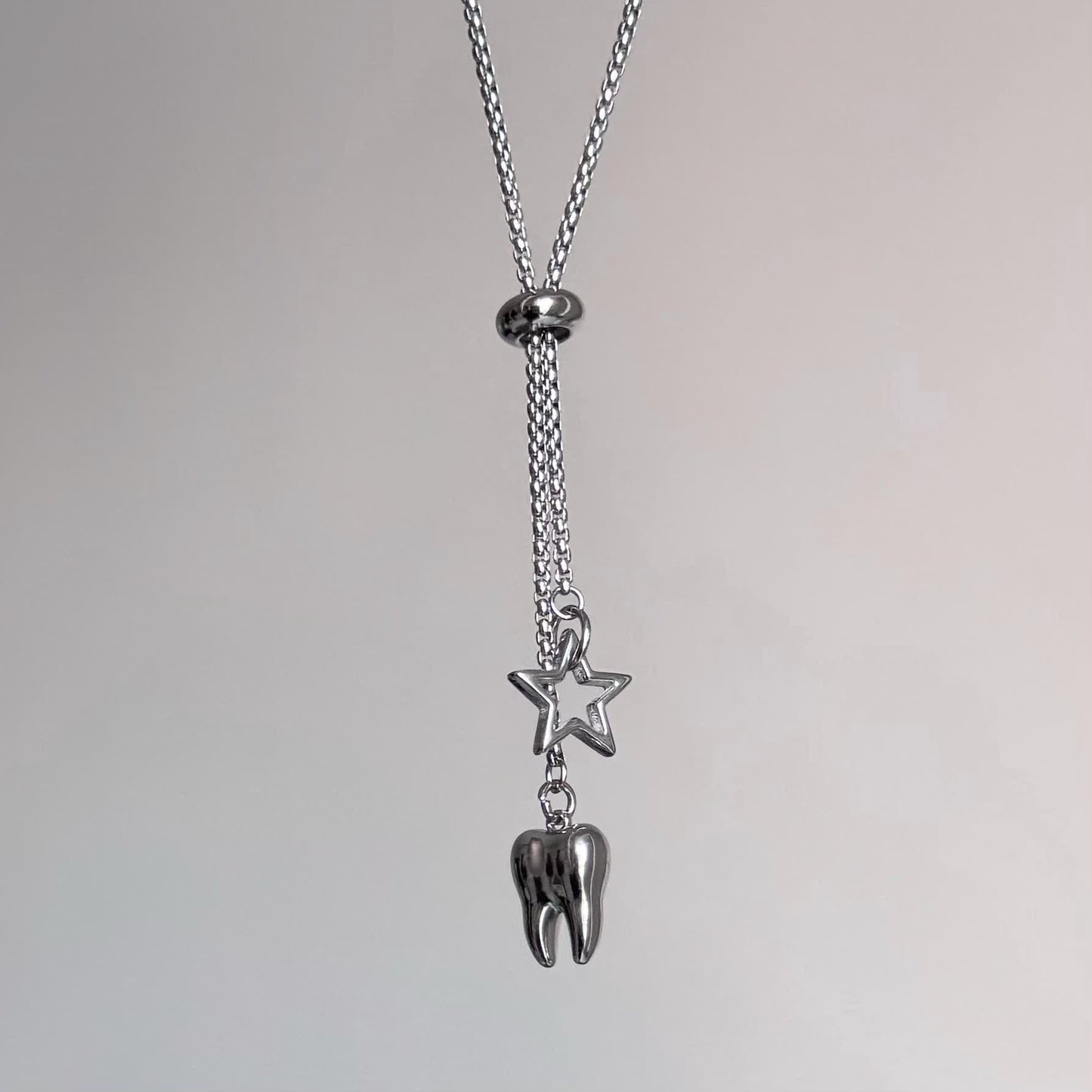 Silver Star Tooth Pendant Necklace — Y2K Gothic Minimalist Jewelry