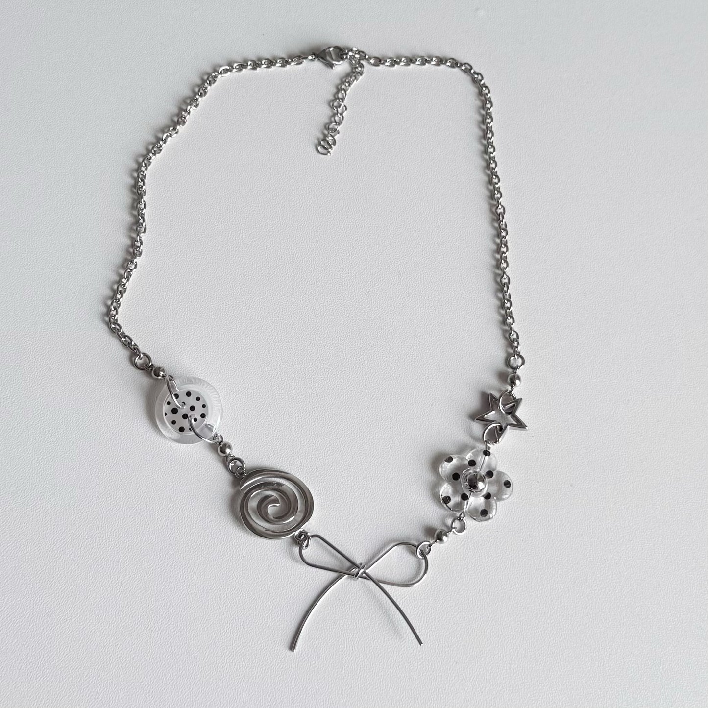 Silver Bow Charm Necklace — Y2K Vintage Layered Chain Jewelry