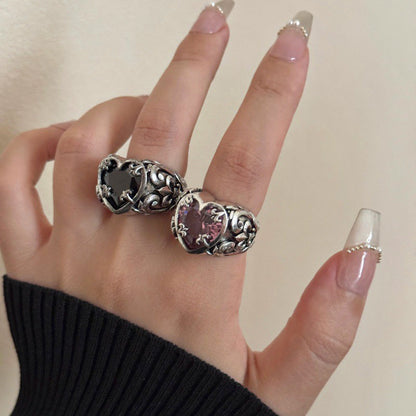 Velvet Heart Ring — Gothic Crystal Statement Ring