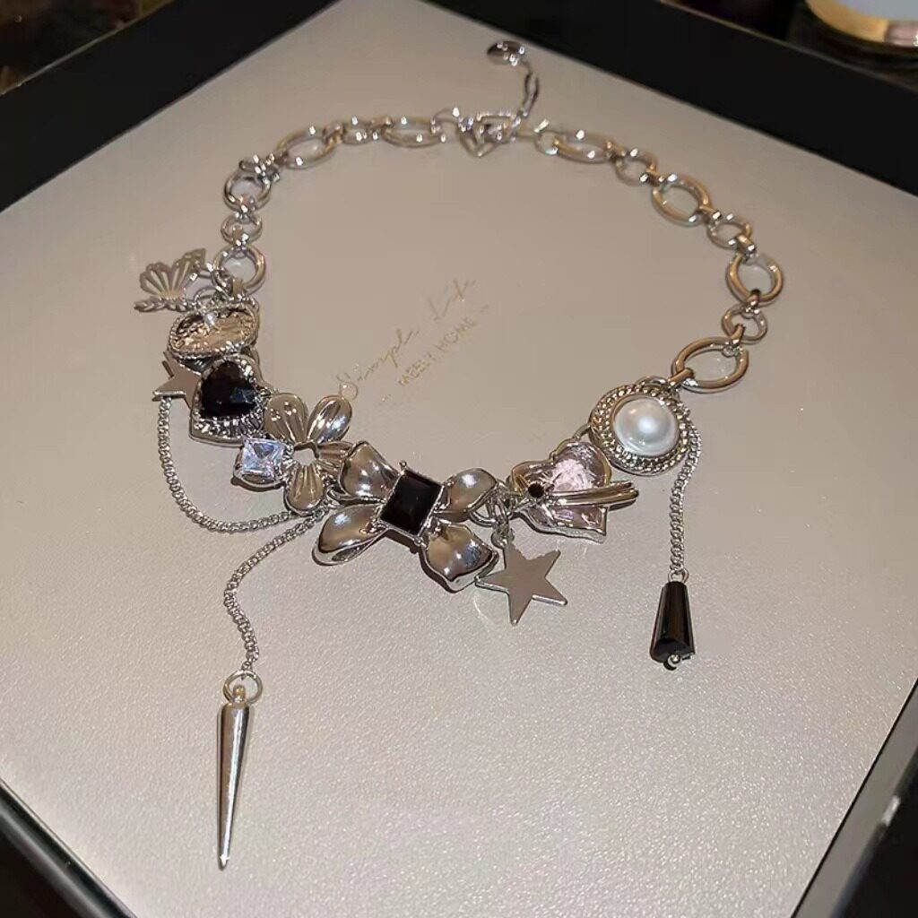 Celestial Charm Chain Necklace – Y2K Silver Alloy Statement Choker Necklace with Stars & Butterfly Pendants