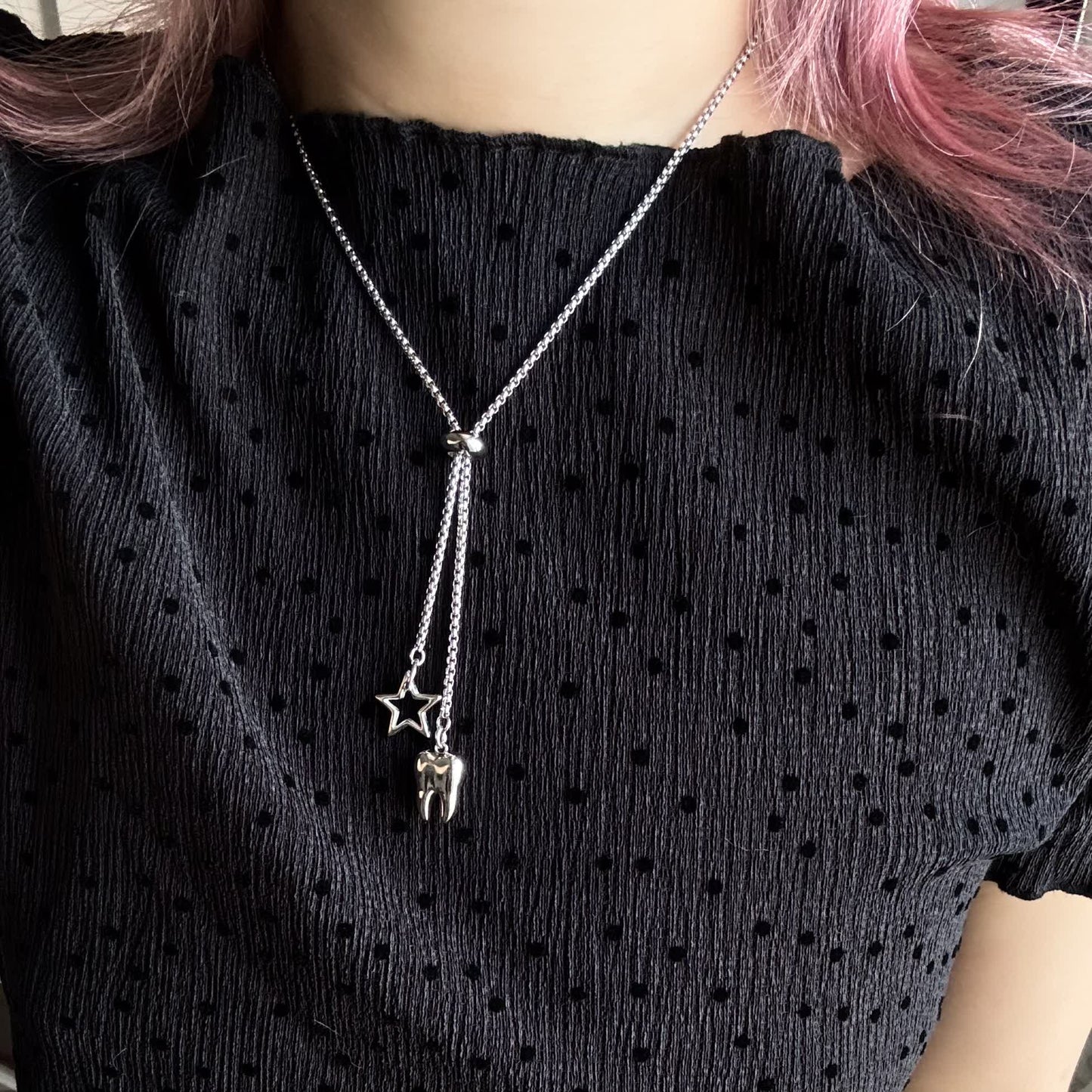 Silver Star Tooth Pendant Necklace — Y2K Gothic Minimalist Jewelry