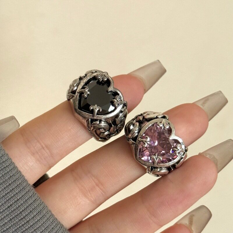 Velvet Heart Ring — Gothic Crystal Statement Ring