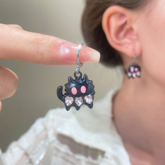 Midnight Kitty Earrings – Dark Y2K Heart Crystal Statement Earrings