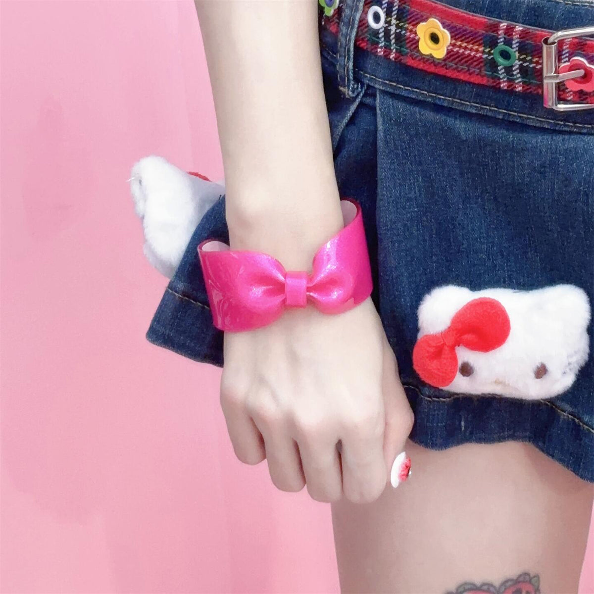 Oversized Bow Bracelet — Y2K Coquette Acrylic Statement Bangle