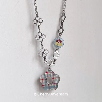Plaid Flower Mixed Chain Necklace