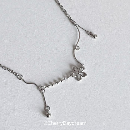 Silver Flower Charm Necklace — Minimalist Layered Chain Jewelry