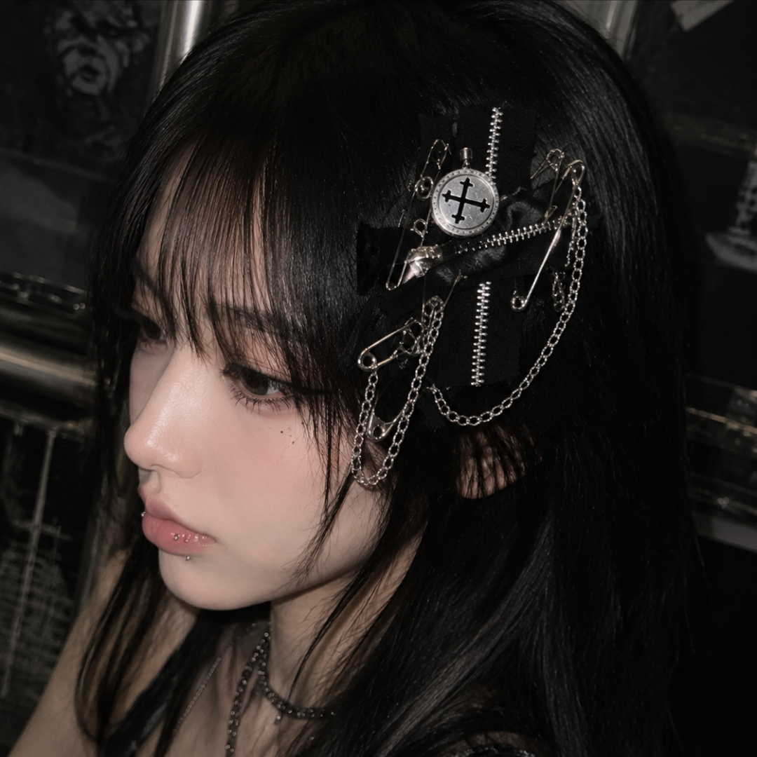 Punk Chain Hair Clip — Y2K Grunge Statement Hair Accessory