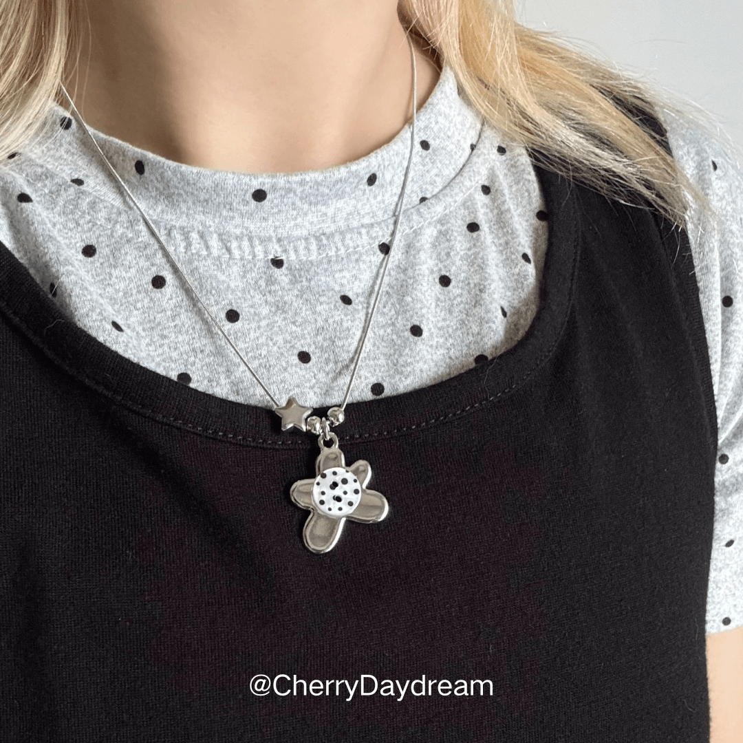 Silver Button Flower Star Necklace