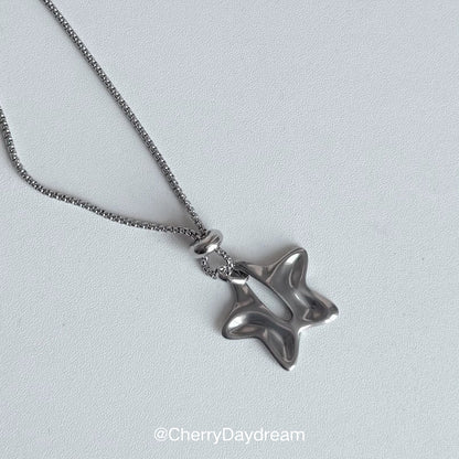 Silver Hollow Star Pendant Necklace