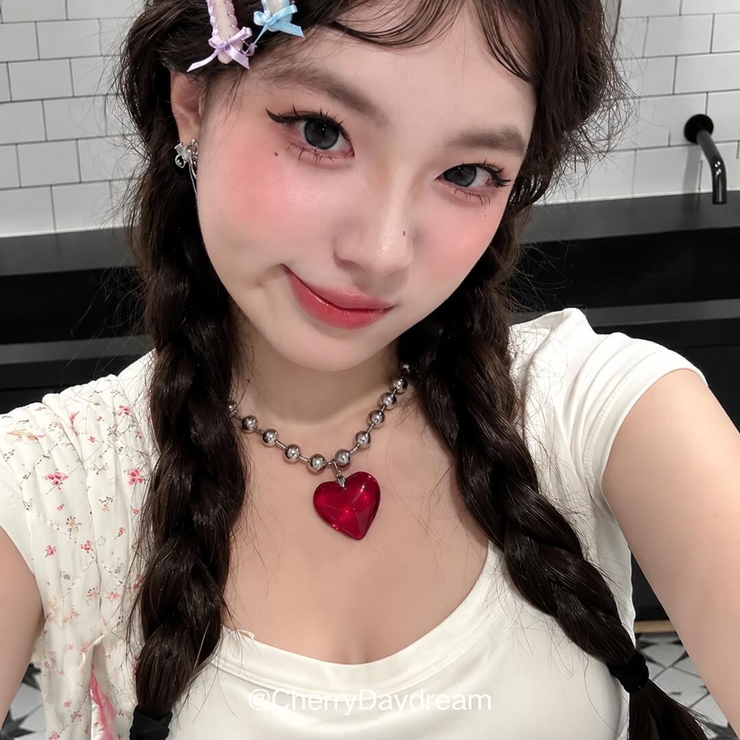 Heart Pendant Bead Necklace
