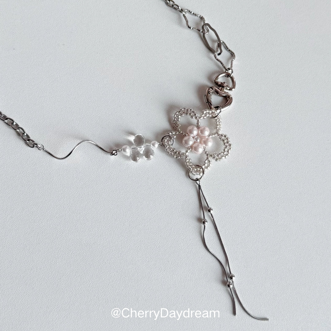 Pearl Flower Silver Necklace