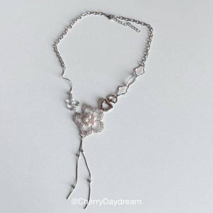 Pearl Flower Silver Necklace