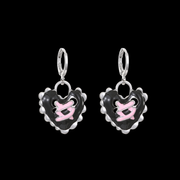Black Heart Y2K Earrings with Pink Ribbon Detail – Gothic Sweetheart Drop Earrings