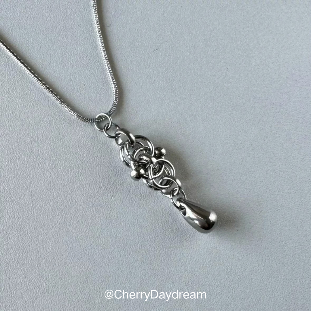 Silver Metal Drop Pendant Necklace