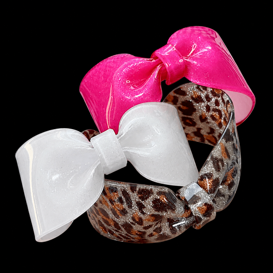 Oversized Bow Bracelet — Y2K Coquette Acrylic Statement Bangle