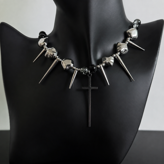 Dark Dream Spike Necklace – Y2K Gothic Punk Jewelry