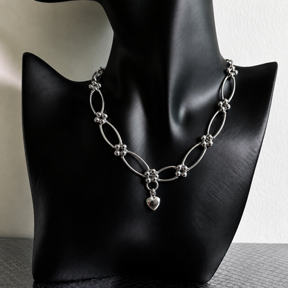 Heart Charm Chain Necklace — Y2K Vintage Silver Statement Necklace