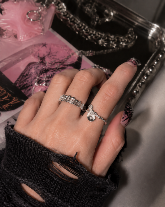 Guitar & Music Note Stackable Rings — Vintage Silver Tone Alloy Jewelry Set