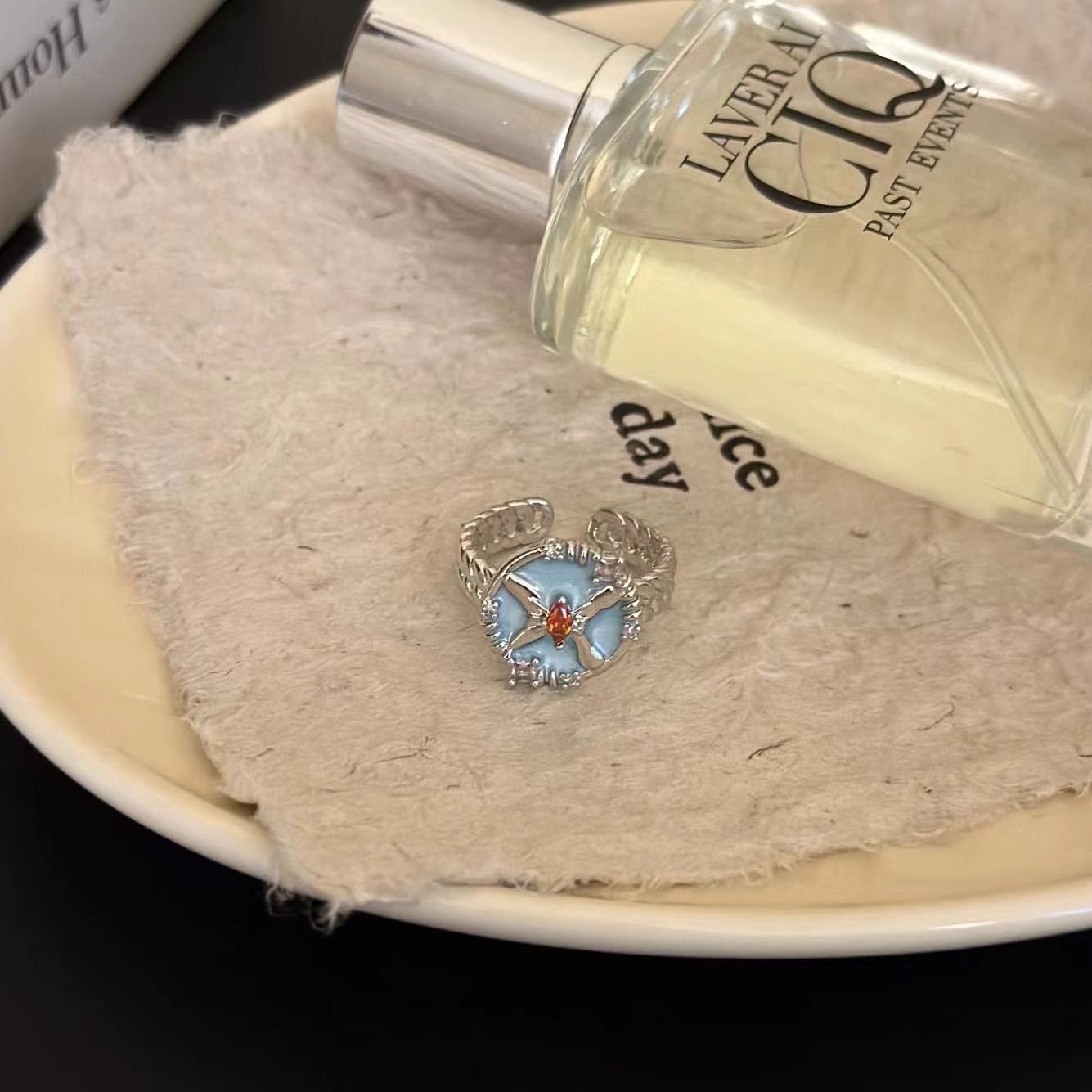 Dreamy Blue Crystal Butterfly Ring – Y2K Mermaidcore Fairycore Jewelry