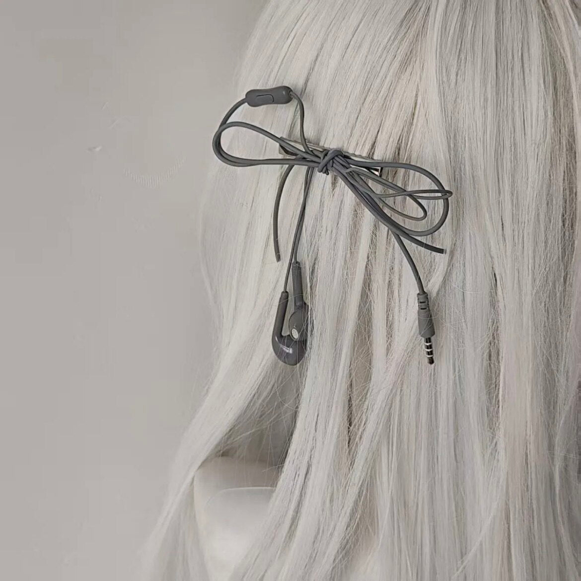 Y2K Music Hair Clip