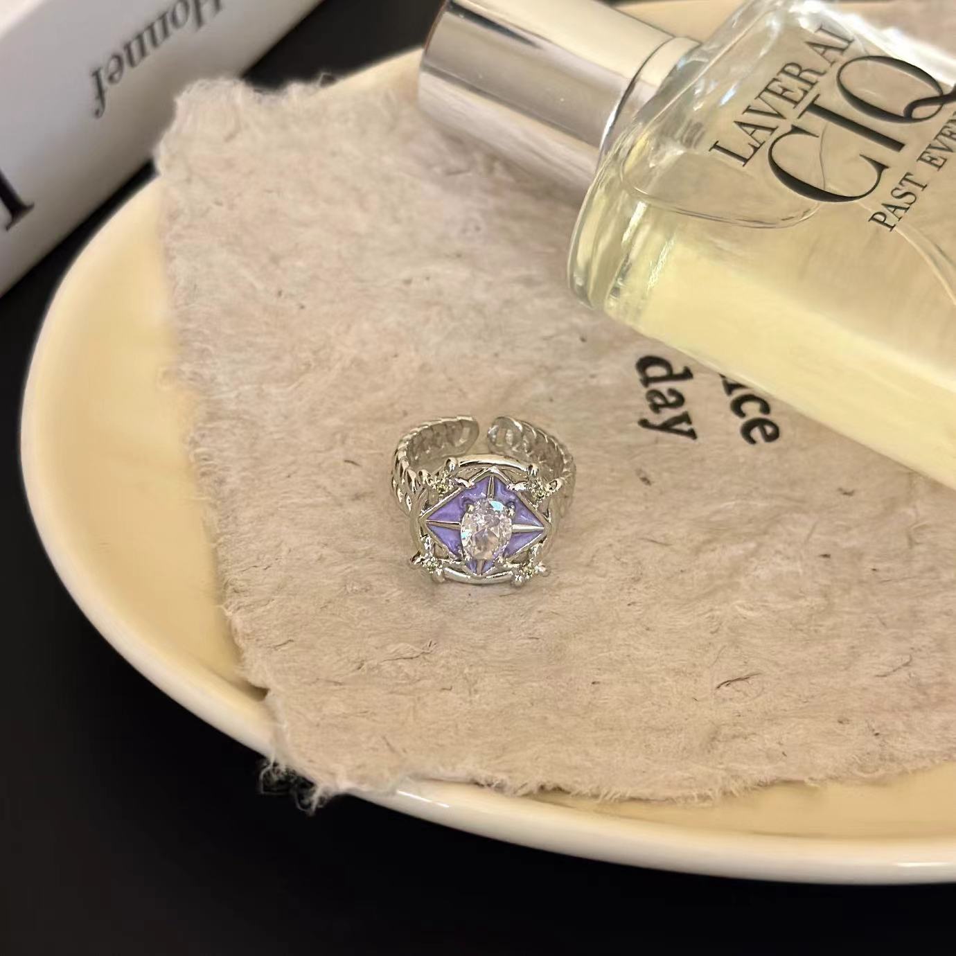 Dreamy Purple Crystal Star Ring – Y2K Celestial Fairycore Jewelry