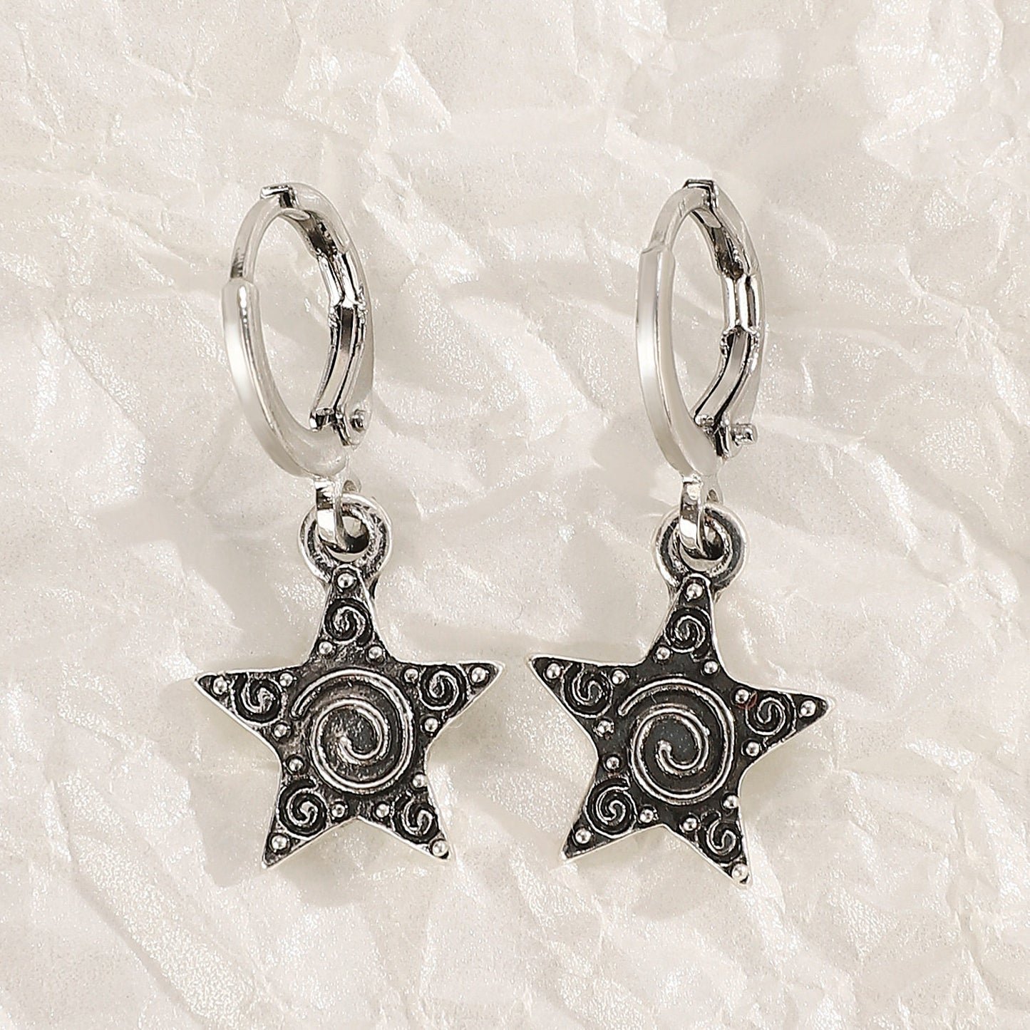 Stardust Star Earrings – Y2K Silver Celestial Charm Earrings