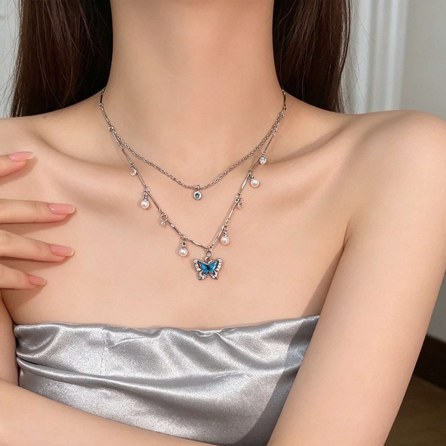 Celestial Butterfly Pearl Layered Necklace – Vintage Silver Alloy Charm Necklace
